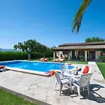 Schoenes Ferienhaus In Alcudia Mit Grossem Pool