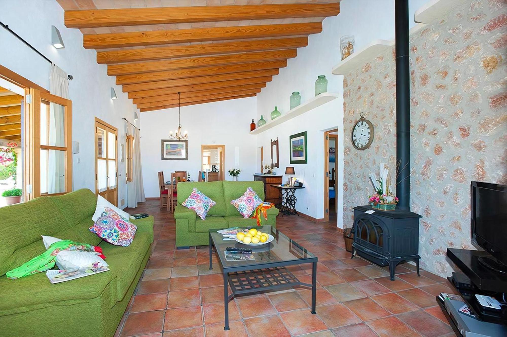 Schoenes In Mit Grossem Pool Alcudia (Mallorca)